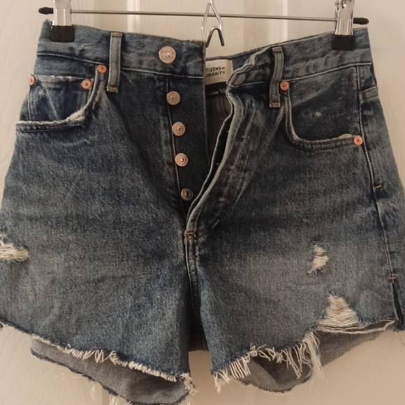 Citizens of Humanity Marlow Vintage Fit Shorts - Picture 2 of 11